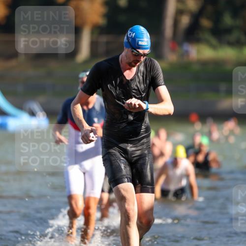 08.09.2024 - Stadtparktriathlon Michael Strokosch http://msf.ph/oto/7029726 08.09.2024 10:33:36 Schwimmen 392, 395, 402, 413, 419 meine-sportfotos.de