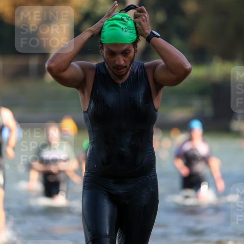 08.09.2024 - Stadtparktriathlon Michael Strokosch http://msf.ph/oto/7029809 08.09.2024 10:33:54 Schwimmen 369, 380, 404, 417, 426, 432, 439, 454 meine-sportfotos.de