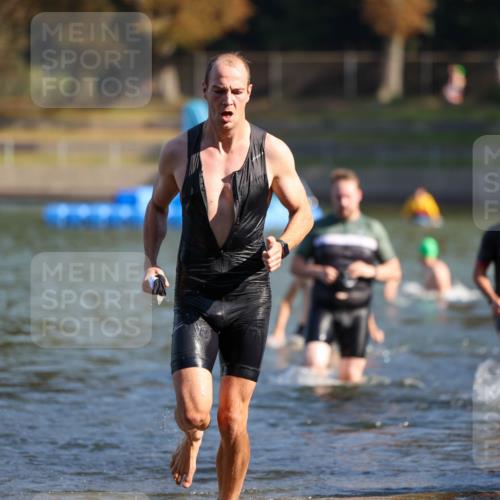 08.09.2024 - Stadtparktriathlon Michael Strokosch http://msf.ph/oto/7029818 08.09.2024 10:33:55 Schwimmen 369, 380, 404, 417, 432, 439, 454 meine-sportfotos.de