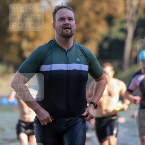 08.09.2024 - Stadtparktriathlon Michael Strokosch http://msf.ph/oto/7029862 08.09.2024 10:34:03 Schwimmen 367, 369, 404, 410, 432, 439, 454 meine-sportfotos.de