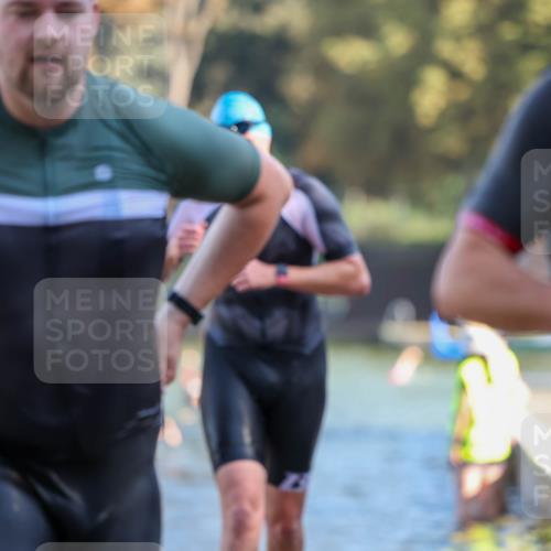 08.09.2024 - Stadtparktriathlon Michael Strokosch http://msf.ph/oto/7029863 08.09.2024 10:34:04 Schwimmen 367, 369, 404, 410, 432, 439, 454 meine-sportfotos.de
