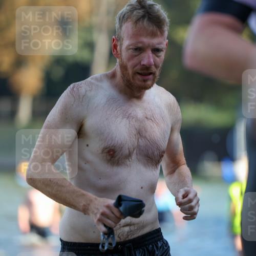 08.09.2024 - Stadtparktriathlon Michael Strokosch http://msf.ph/oto/7029879 08.09.2024 10:34:08 Schwimmen 367, 404, 410, 439, 444, 446 meine-sportfotos.de