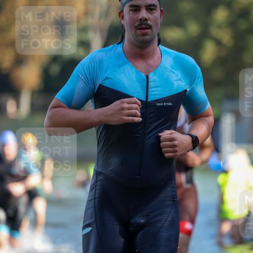 08.09.2024 - Stadtparktriathlon Michael Strokosch http://msf.ph/oto/7029939 08.09.2024 10:34:23 Schwimmen 366, 376, 393, 399, 422, 444, 446 meine-sportfotos.de