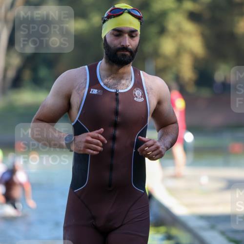 08.09.2024 - Stadtparktriathlon Michael Strokosch http://msf.ph/oto/7029945 08.09.2024 10:34:24 Schwimmen 366, 376, 393, 399, 422, 446 meine-sportfotos.de
