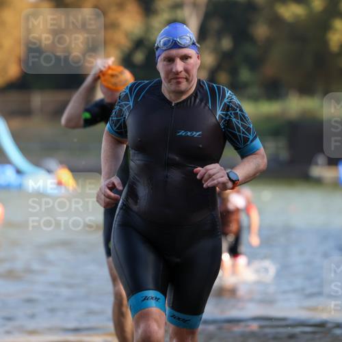 08.09.2024 - Stadtparktriathlon Michael Strokosch http://msf.ph/oto/7029967 08.09.2024 10:34:26 Schwimmen 366, 376, 393, 399, 422 meine-sportfotos.de