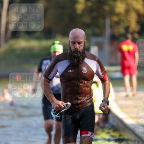 08.09.2024 - Stadtparktriathlon Michael Strokosch http://msf.ph/oto/7030007 08.09.2024 10:34:33 Schwimmen 393, 399 meine-sportfotos.de