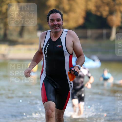 08.09.2024 - Stadtparktriathlon Michael Strokosch http://msf.ph/oto/7030107 08.09.2024 10:35:06 Schwimmen 411, 429, 442, 460 meine-sportfotos.de