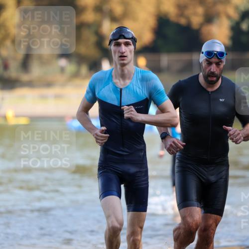 08.09.2024 - Stadtparktriathlon Michael Strokosch http://msf.ph/oto/7030166 08.09.2024 10:35:29 Schwimmen 385, 415, 420, 458 meine-sportfotos.de