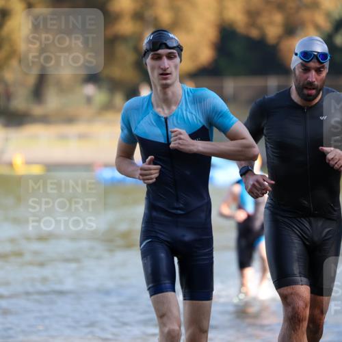 08.09.2024 - Stadtparktriathlon Michael Strokosch http://msf.ph/oto/7030168 08.09.2024 10:35:29 Schwimmen 385, 415, 420, 458 meine-sportfotos.de