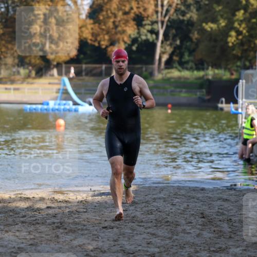 08.09.2024 - Stadtparktriathlon Michael Strokosch http://msf.ph/oto/7030233 08.09.2024 10:39:01 Schwimmen 462 meine-sportfotos.de