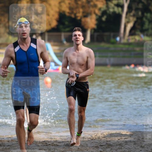 08.09.2024 - Stadtparktriathlon Michael Strokosch http://msf.ph/oto/7030356 08.09.2024 10:50:02 Schwimmen 471, 536, 551 meine-sportfotos.de