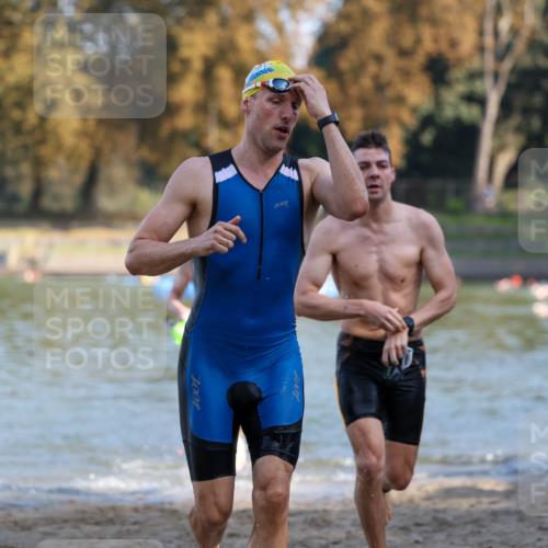 08.09.2024 - Stadtparktriathlon Michael Strokosch http://msf.ph/oto/7030359 08.09.2024 10:50:03 Schwimmen 471, 536, 551 meine-sportfotos.de