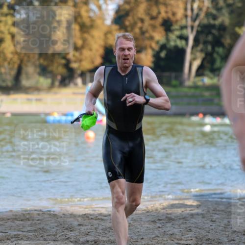 08.09.2024 - Stadtparktriathlon Michael Strokosch http://msf.ph/oto/7030376 08.09.2024 10:50:05 Schwimmen 471, 536 meine-sportfotos.de