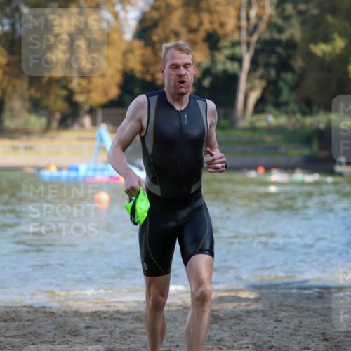 08.09.2024 - Stadtparktriathlon Michael Strokosch http://msf.ph/oto/7030377 08.09.2024 10:50:05 Schwimmen 471, 536 meine-sportfotos.de