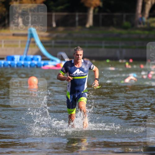 08.09.2024 - Stadtparktriathlon Michael Strokosch http://msf.ph/oto/7030406 08.09.2024 10:50:45 Schwimmen 552 meine-sportfotos.de