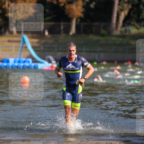 08.09.2024 - Stadtparktriathlon Michael Strokosch http://msf.ph/oto/7030413 08.09.2024 10:50:47 Schwimmen 552 meine-sportfotos.de