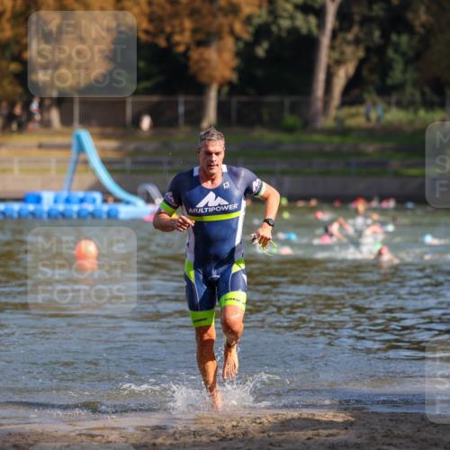 08.09.2024 - Stadtparktriathlon Michael Strokosch http://msf.ph/oto/7030418 08.09.2024 10:50:48 Schwimmen 552 meine-sportfotos.de