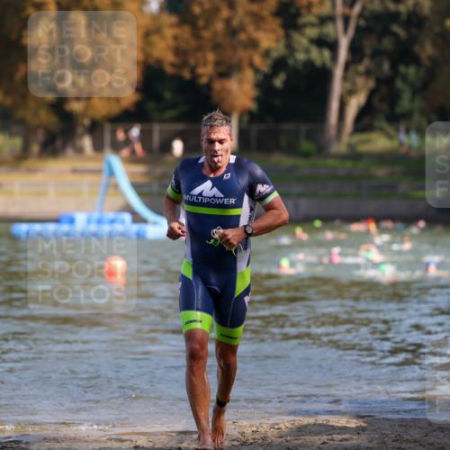 08.09.2024 - Stadtparktriathlon Michael Strokosch http://msf.ph/oto/7030428 08.09.2024 10:50:49 Schwimmen 552 meine-sportfotos.de