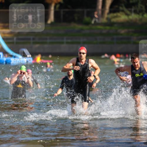 08.09.2024 - Stadtparktriathlon Michael Strokosch http://msf.ph/oto/7030450 08.09.2024 10:51:08 Schwimmen 479, 485, 526, 537 meine-sportfotos.de