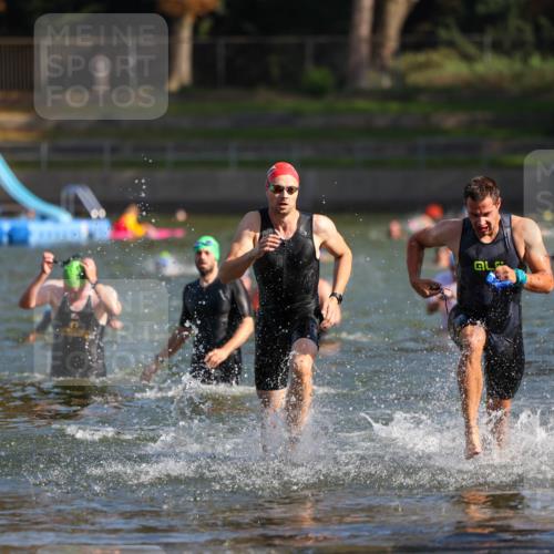 08.09.2024 - Stadtparktriathlon Michael Strokosch http://msf.ph/oto/7030451 08.09.2024 10:51:09 Schwimmen 479, 485, 526, 537 meine-sportfotos.de
