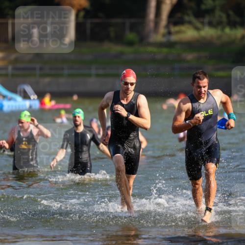 08.09.2024 - Stadtparktriathlon Michael Strokosch http://msf.ph/oto/7030455 08.09.2024 10:51:09 Schwimmen 479, 485, 526, 537 meine-sportfotos.de