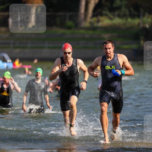 08.09.2024 - Stadtparktriathlon Michael Strokosch http://msf.ph/oto/7030458 08.09.2024 10:51:10 Schwimmen 479, 485, 526, 537 meine-sportfotos.de