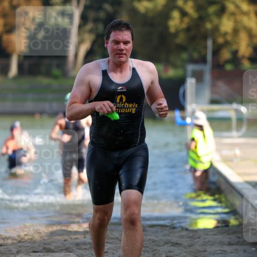 08.09.2024 - Stadtparktriathlon Michael Strokosch http://msf.ph/oto/7030519 08.09.2024 10:51:21 Schwimmen 519, 526, 535, 543, 557, 821 meine-sportfotos.de