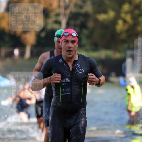 08.09.2024 - Stadtparktriathlon Michael Strokosch http://msf.ph/oto/7030537 08.09.2024 10:51:25 Schwimmen 519, 535, 543, 557, 821 meine-sportfotos.de