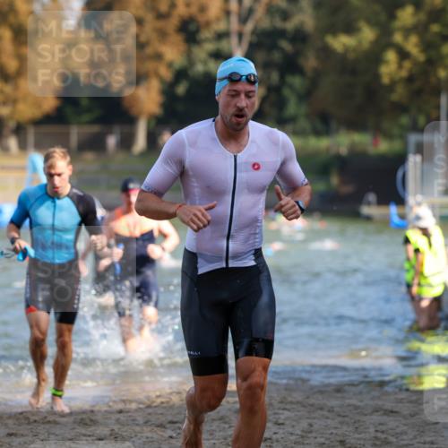 08.09.2024 - Stadtparktriathlon Michael Strokosch http://msf.ph/oto/7030555 08.09.2024 10:51:28 Schwimmen 499, 519, 535, 557, 821 meine-sportfotos.de