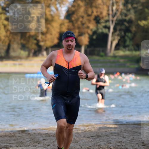 08.09.2024 - Stadtparktriathlon Michael Strokosch http://msf.ph/oto/7030576 08.09.2024 10:51:32 Schwimmen 493, 499, 519, 535 meine-sportfotos.de