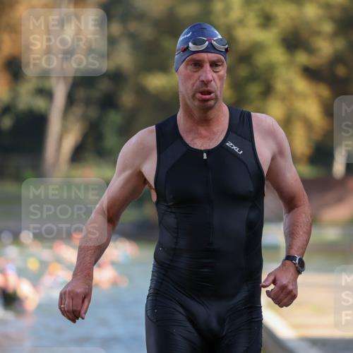 08.09.2024 - Stadtparktriathlon Michael Strokosch http://msf.ph/oto/7030619 08.09.2024 10:51:41 Schwimmen 465, 493, 499, 512, 546 meine-sportfotos.de