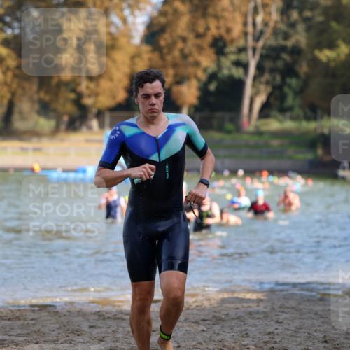 08.09.2024 - Stadtparktriathlon Michael Strokosch http://msf.ph/oto/7030628 08.09.2024 10:51:43 Schwimmen 465, 493, 499, 512, 546 meine-sportfotos.de