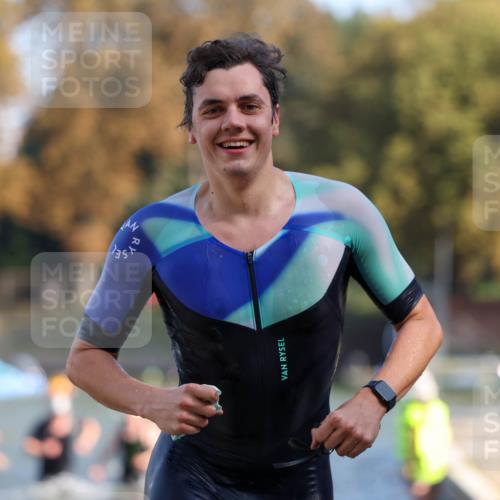 08.09.2024 - Stadtparktriathlon Michael Strokosch http://msf.ph/oto/7030638 08.09.2024 10:51:44 Schwimmen 464, 465, 493, 512, 546 meine-sportfotos.de