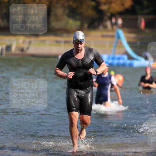 08.09.2024 - Stadtparktriathlon Michael Strokosch http://msf.ph/oto/7030647 08.09.2024 10:51:50 Schwimmen 464, 465, 472, 512, 546, 550 meine-sportfotos.de
