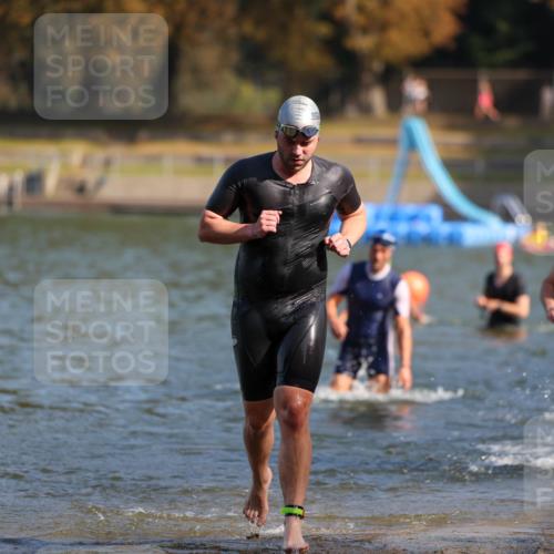 08.09.2024 - Stadtparktriathlon Michael Strokosch http://msf.ph/oto/7030649 08.09.2024 10:51:50 Schwimmen 464, 465, 472, 512, 546, 550 meine-sportfotos.de