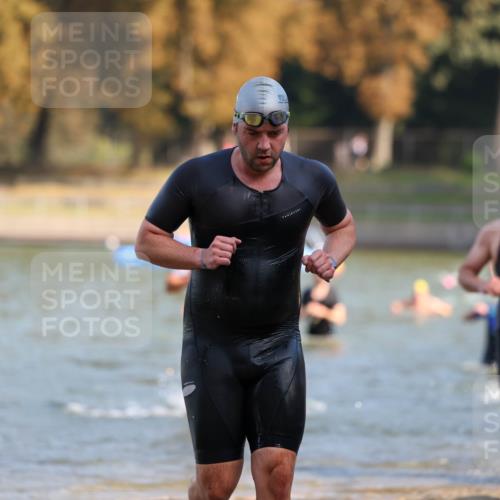 08.09.2024 - Stadtparktriathlon Michael Strokosch http://msf.ph/oto/7030667 08.09.2024 10:51:52 Schwimmen 464, 465, 472, 512, 546, 550 meine-sportfotos.de