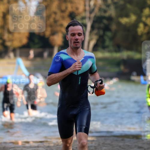 08.09.2024 - Stadtparktriathlon Michael Strokosch http://msf.ph/oto/7030704 08.09.2024 10:52:03 Schwimmen 483, 516, 531, 550 meine-sportfotos.de