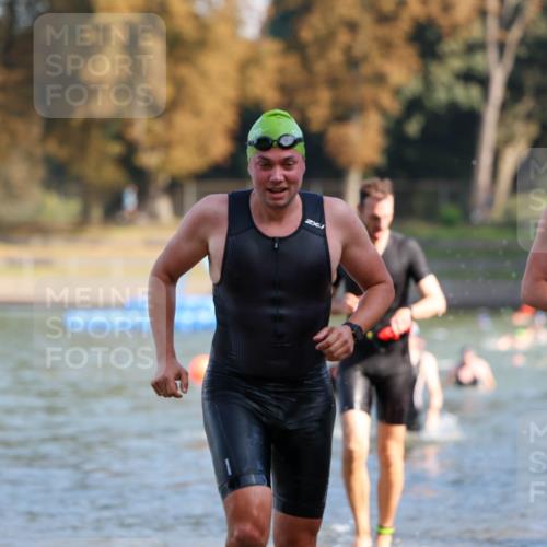 08.09.2024 - Stadtparktriathlon Michael Strokosch http://msf.ph/oto/7030725 08.09.2024 10:52:08 Schwimmen 480, 483, 516, 531, 538 meine-sportfotos.de