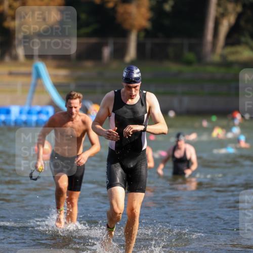 08.09.2024 - Stadtparktriathlon Michael Strokosch http://msf.ph/oto/7030756 08.09.2024 10:52:15 Schwimmen 480, 504, 531, 538 meine-sportfotos.de