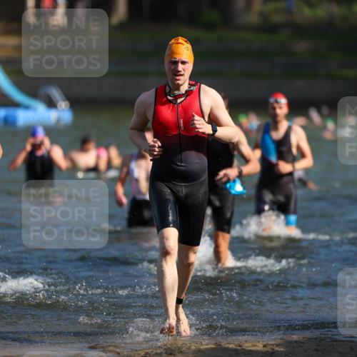 08.09.2024 - Stadtparktriathlon Michael Strokosch http://msf.ph/oto/7030828 08.09.2024 10:52:41 Schwimmen 470, 481, 492, 515, 534, 559 meine-sportfotos.de