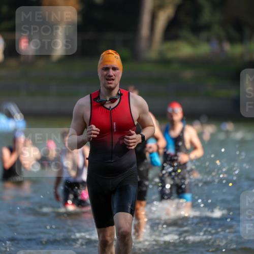 08.09.2024 - Stadtparktriathlon Michael Strokosch http://msf.ph/oto/7030837 08.09.2024 10:52:42 Schwimmen 470, 481, 492, 515, 534, 559 meine-sportfotos.de