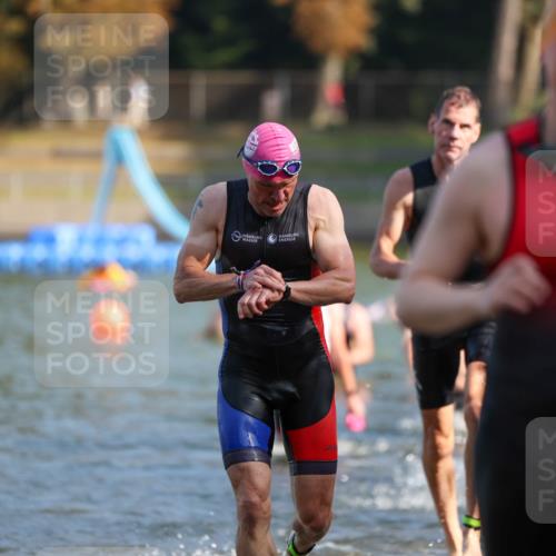 08.09.2024 - Stadtparktriathlon Michael Strokosch http://msf.ph/oto/7030851 08.09.2024 10:52:44 Schwimmen 470, 481, 492, 515, 534, 559 meine-sportfotos.de