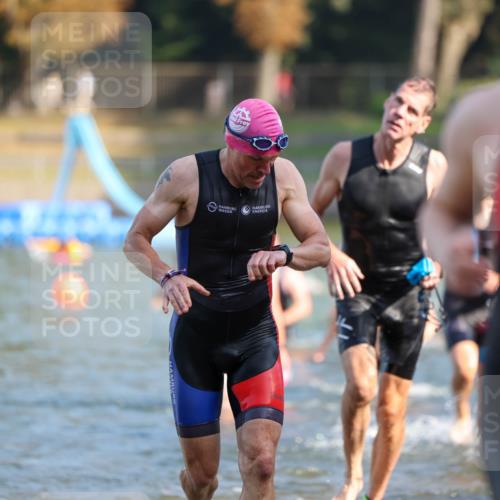 08.09.2024 - Stadtparktriathlon Michael Strokosch http://msf.ph/oto/7030853 08.09.2024 10:52:45 Schwimmen 470, 481, 492, 514, 515, 534, 559 meine-sportfotos.de