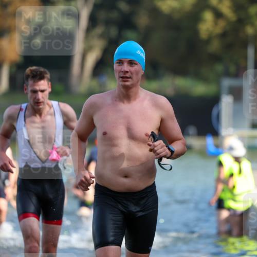 08.09.2024 - Stadtparktriathlon Michael Strokosch http://msf.ph/oto/7030892 08.09.2024 10:52:53 Schwimmen 470, 473, 497, 514, 534, 539, 545 meine-sportfotos.de