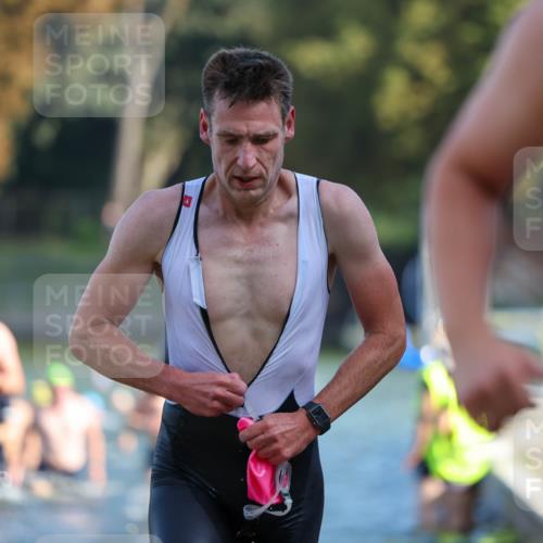 08.09.2024 - Stadtparktriathlon Michael Strokosch http://msf.ph/oto/7030906 08.09.2024 10:52:56 Schwimmen 470, 473, 497, 514, 521, 534, 539, 545 meine-sportfotos.de