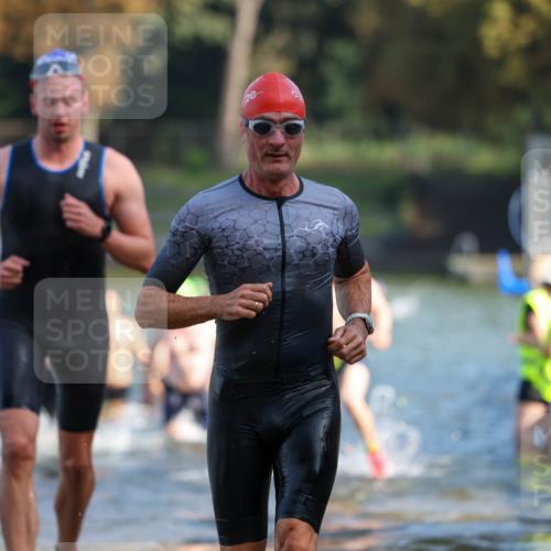 08.09.2024 - Stadtparktriathlon Michael Strokosch http://msf.ph/oto/7030918 08.09.2024 10:52:59 Schwimmen 473, 497, 511, 513, 514, 521, 539, 545 meine-sportfotos.de