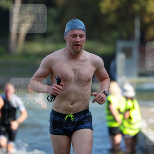 08.09.2024 - Stadtparktriathlon Michael Strokosch http://msf.ph/oto/7030943 08.09.2024 10:53:03 Schwimmen 497, 511, 513, 521, 525, 539, 545 meine-sportfotos.de