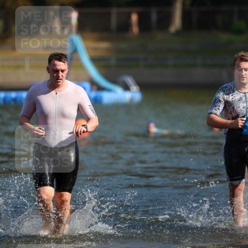 08.09.2024 - Stadtparktriathlon Michael Strokosch http://msf.ph/oto/7031025 08.09.2024 10:53:17 Schwimmen 487, 501, 524 meine-sportfotos.de