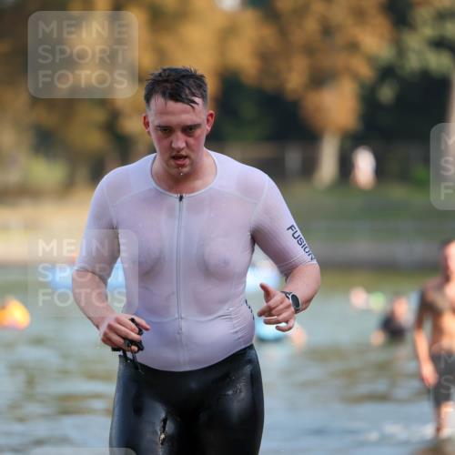 08.09.2024 - Stadtparktriathlon Michael Strokosch http://msf.ph/oto/7031052 08.09.2024 10:53:22 Schwimmen 487, 501, 524 meine-sportfotos.de