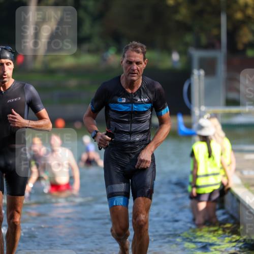 08.09.2024 - Stadtparktriathlon Michael Strokosch http://msf.ph/oto/7031140 08.09.2024 10:53:46 Schwimmen 475, 494, 495, 541, 544, 547, 554 meine-sportfotos.de